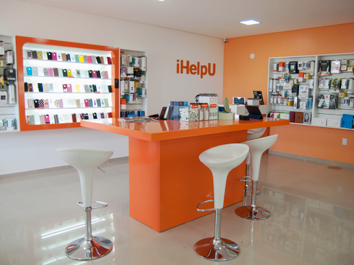 Interior da iHelpU Novo Hamburgo